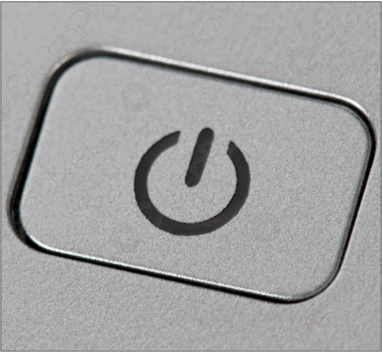 Bouton d'alimentation avant de l'ordinateur